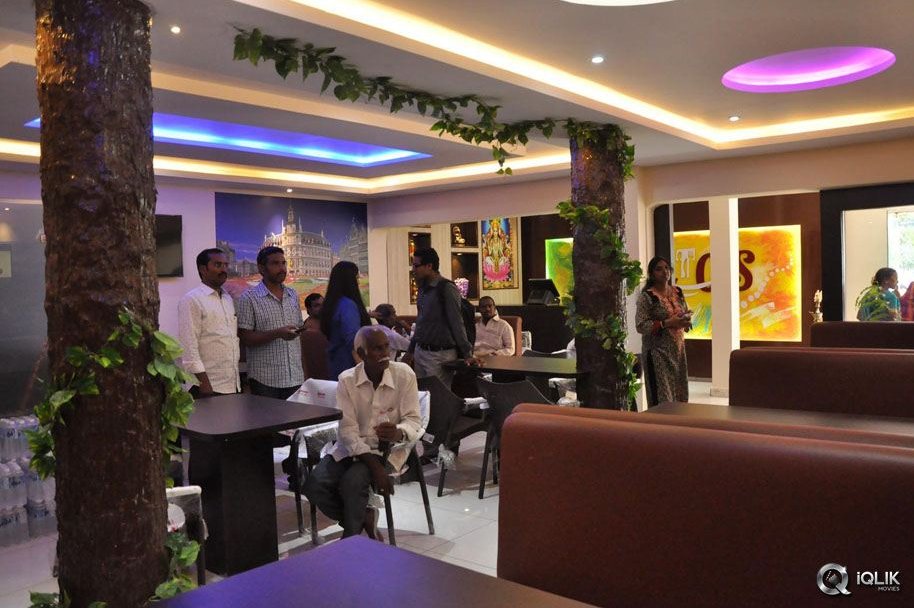 Nara-Rohit-Launch-Santos-Klub-F5-Restaurant-At-Vijayawada